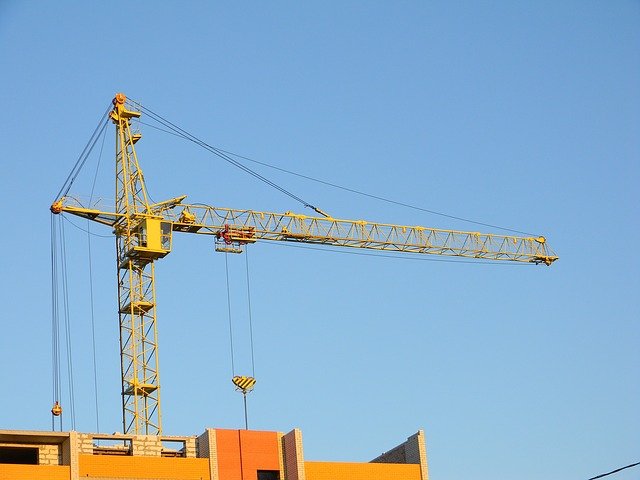 Мосгосстройнадзор проверит строительство дома по реновации на улице Вилиса Лациса