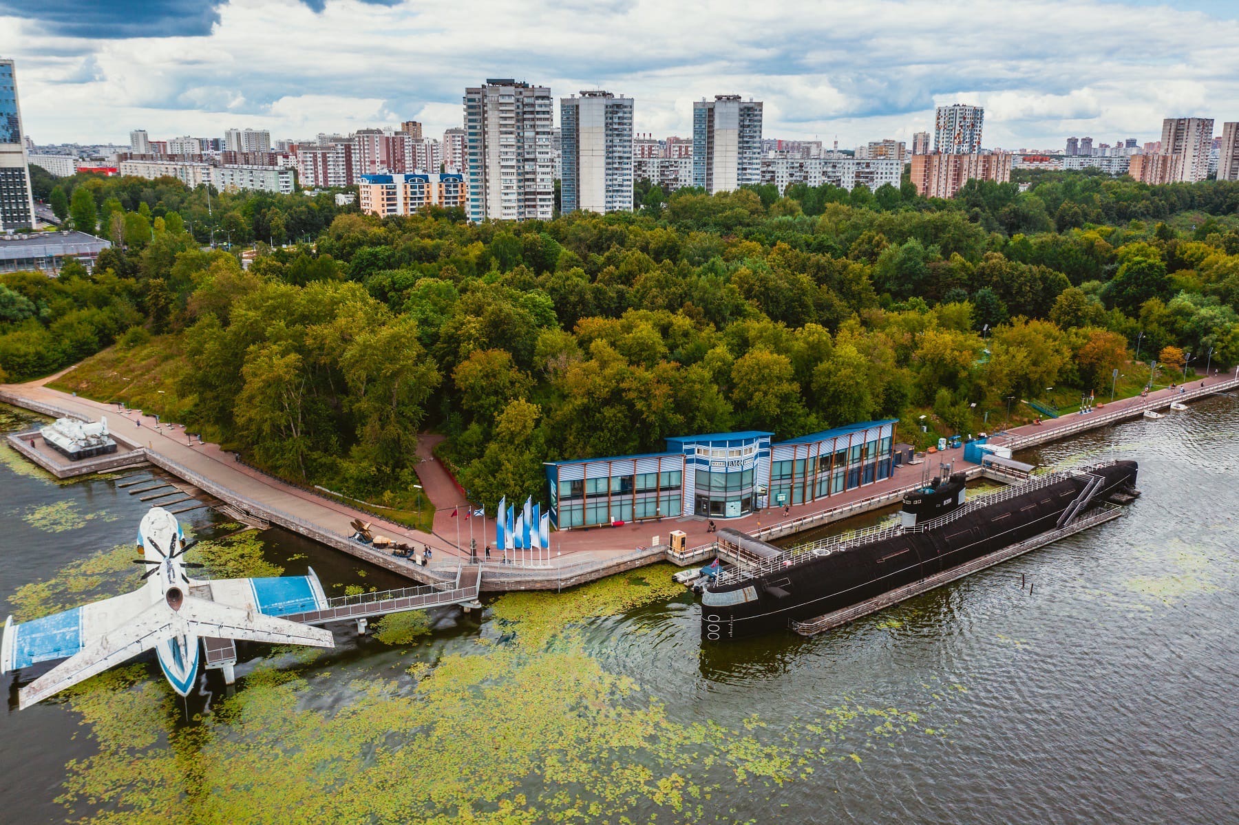 Северное тушино. Парк Северное Тушино. Музейно-парковый комплекс Северное Тушино, Москва. Музейно-парковый комплекс «Северное Тушино» (музей ВМФ). ПКИО Северное Тушино.